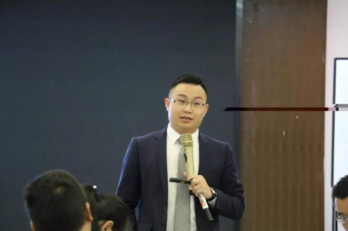《降本增效 利润提升---多订单少数量多品种的柔性运营》姚南洲老师 《降本增效 利润提升---多订单少数量多品种的柔性运营》姚南洲老师